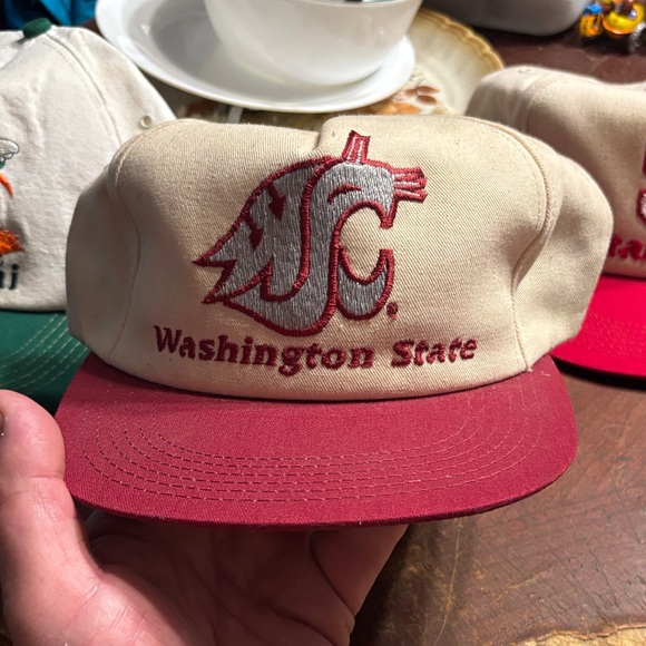 Vintage 1990’s Washington State Cream and Red Cap promo Kelly tires - Picture 2 of 8